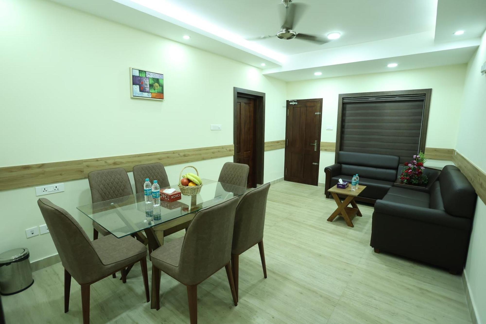 Balaji Regency Kanhangad Kannangad Exterior photo