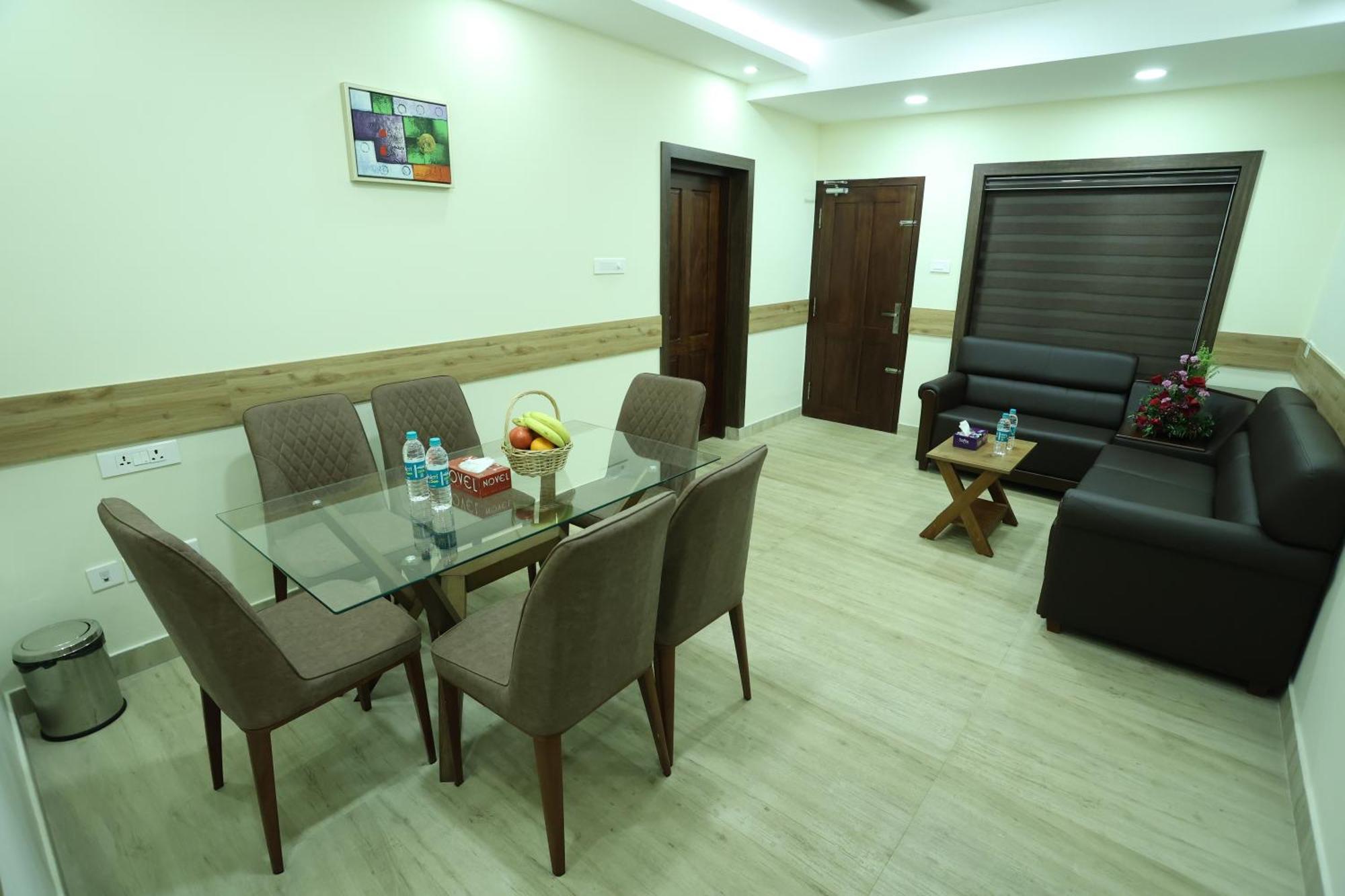 Balaji Regency Kanhangad Kannangad Exterior photo